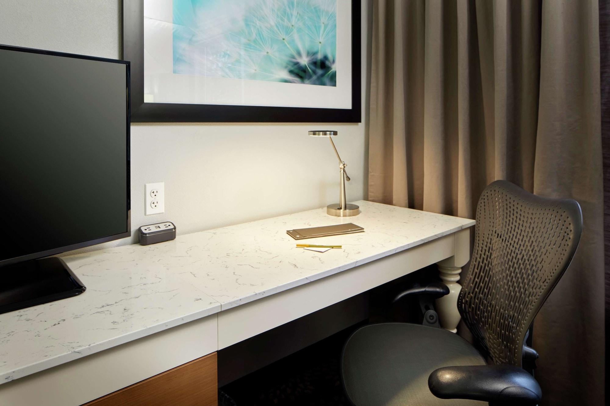 Hilton Garden Inn Columbus/Polaris Экстерьер фото
