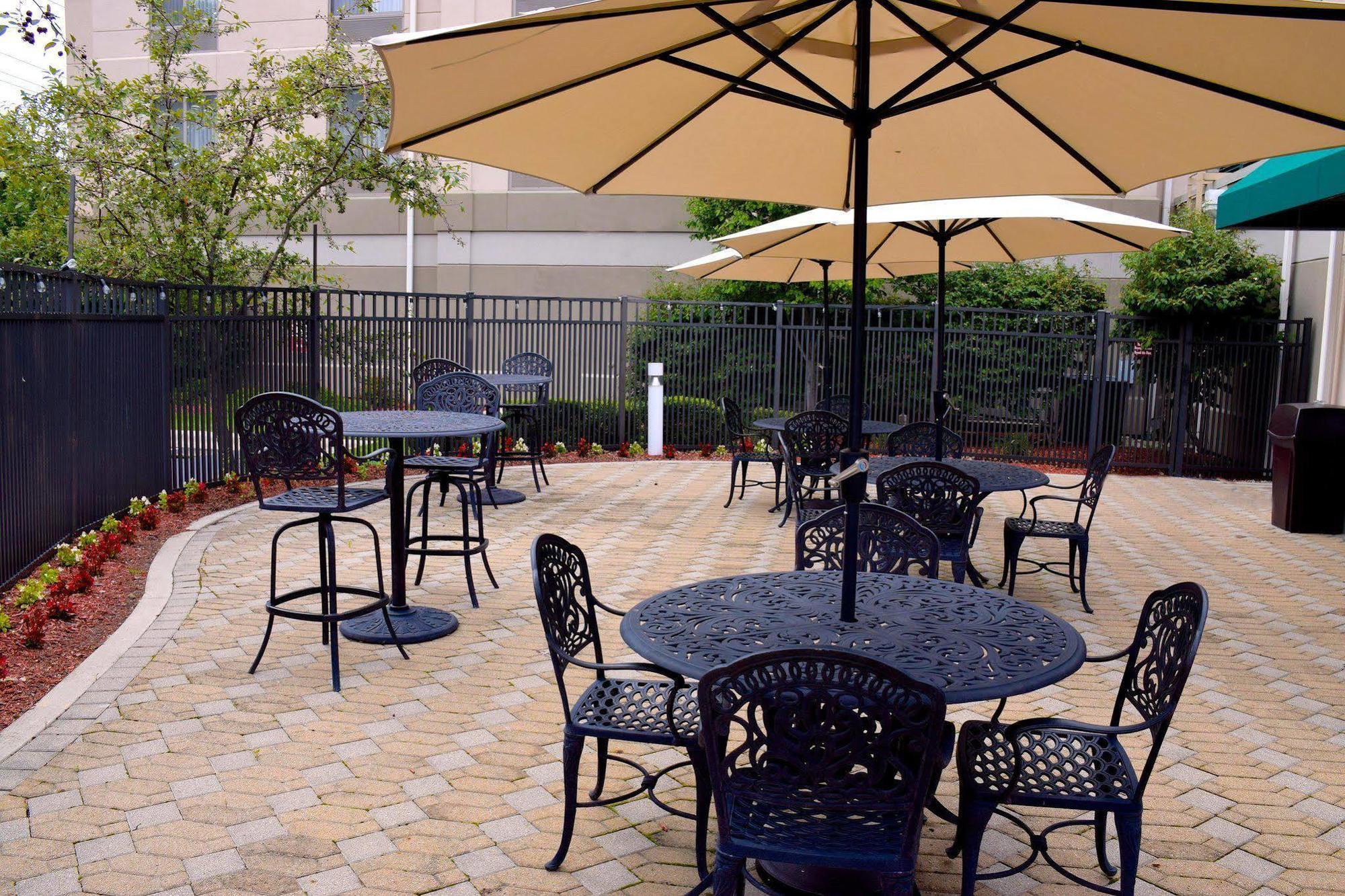 Hilton Garden Inn Columbus/Polaris Экстерьер фото